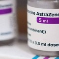 Ultim'ora: vaccino Astrazeneca sospeso in tutta Italia in via "precauzionale e temporanea "