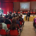 Gli studenti della  "Cafaro " a  lezione con la Polizia postale per parlare di bullismo, cyberbullismo e sicurezzaonline