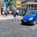 Via Quinto Ennio aperta al traffico veicolare, doppio senso di marcia e parcheggi a raso in entrambe le direzioni