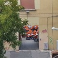 Arrivano i banchi (a rotelle) ad Andria ma le lezioni ora sono a distanza
