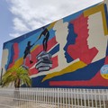 L'istruzione al centro di tutto: inaugurato il murales al CPIA nel quartiere San Valentino