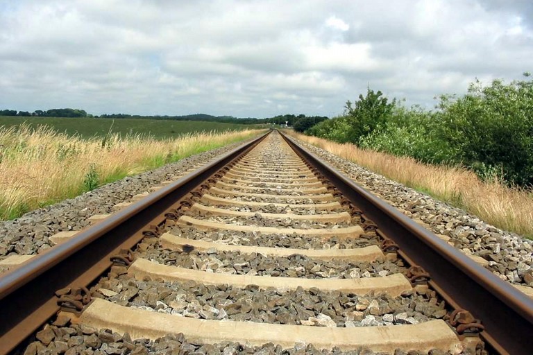 binario ferroviario