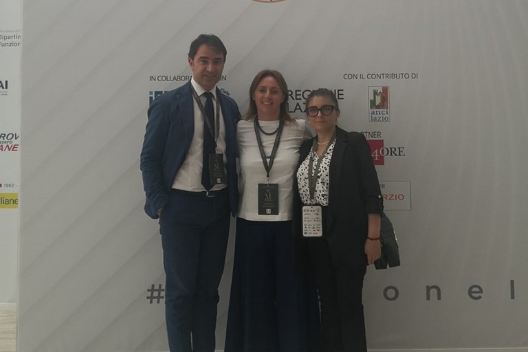 Il Sindaco Bruno al centro e alla sua destra l'assessore Loconte e alla sua sinistra l'assessore Di Leo.