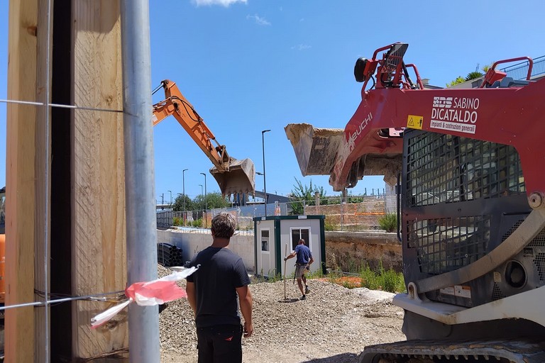 Cantiere al Liceo Nuzzi