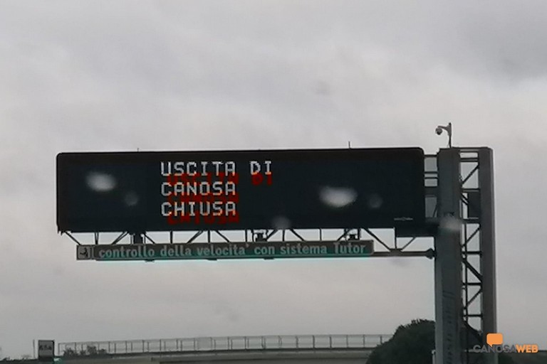Chiude nuovamente il casello autostradale di Canosa per lavori