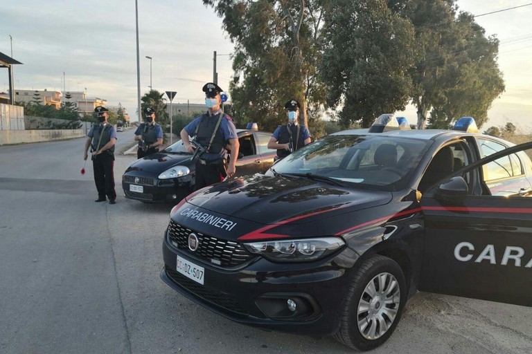 posto di controllo carabinieri