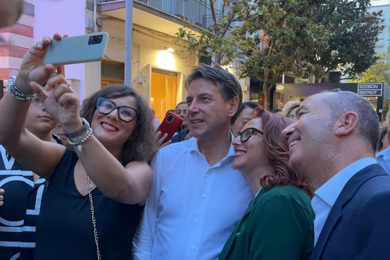 Tanta gente ad Andria per l'ex premier Giuseppe Conte