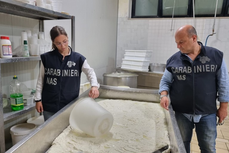 Carabinieri dei Nas ad Andria