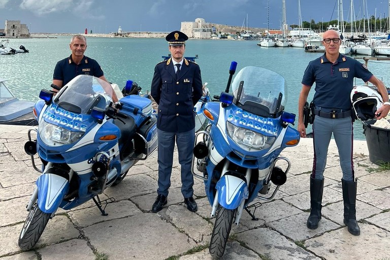 Al centro il Commissario capo Nicola Ciccone