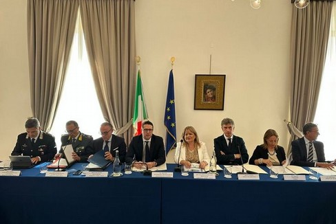 Incontro in Prefettura a Barletta con il sottosegretario Molteni