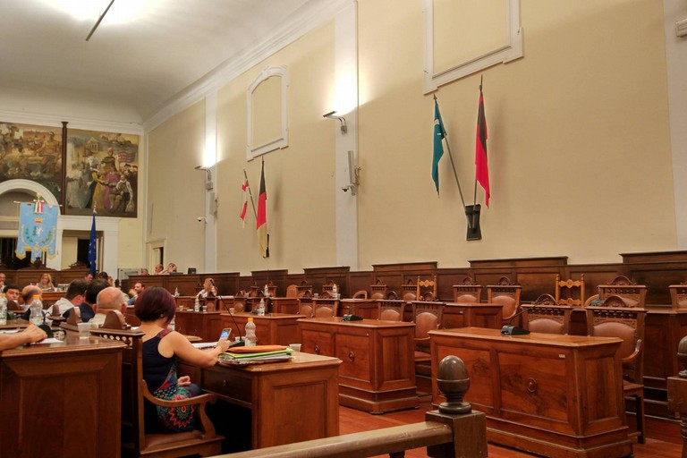 Consiglio comunale senza apposizione