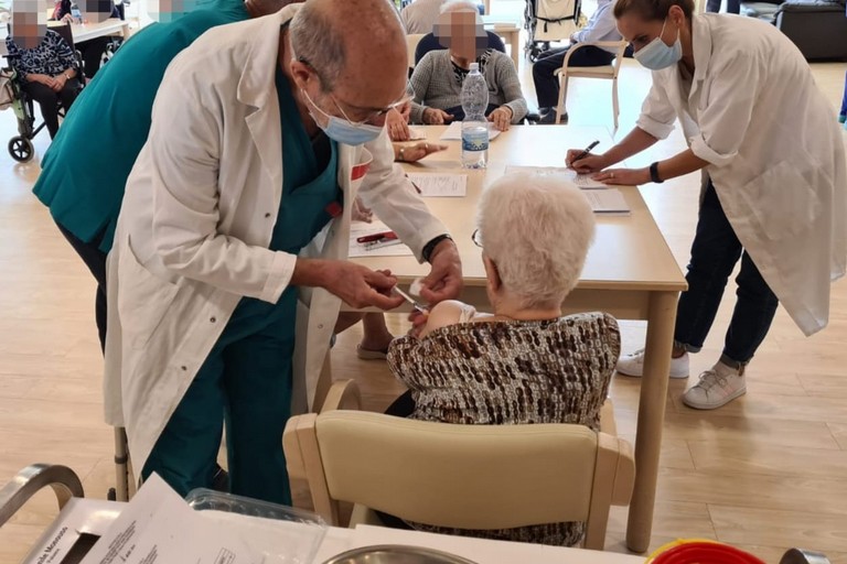 vaccinazioni anti covid