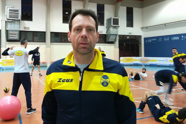 Cezar Douglas