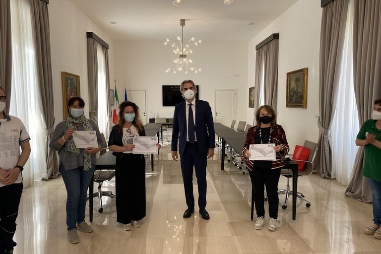 Attesati in Prefettura