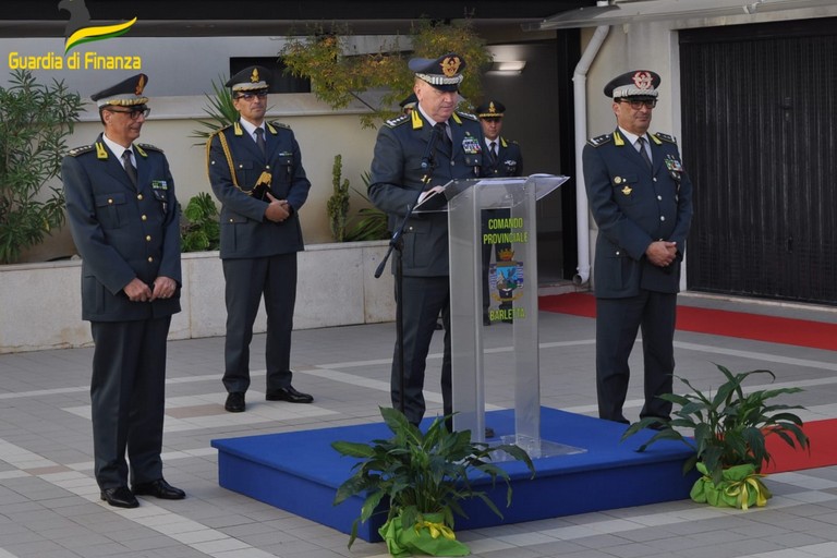 Il saluto dei finanzieri di Andria al Generale di Corpo d’Armata Michele Carbone