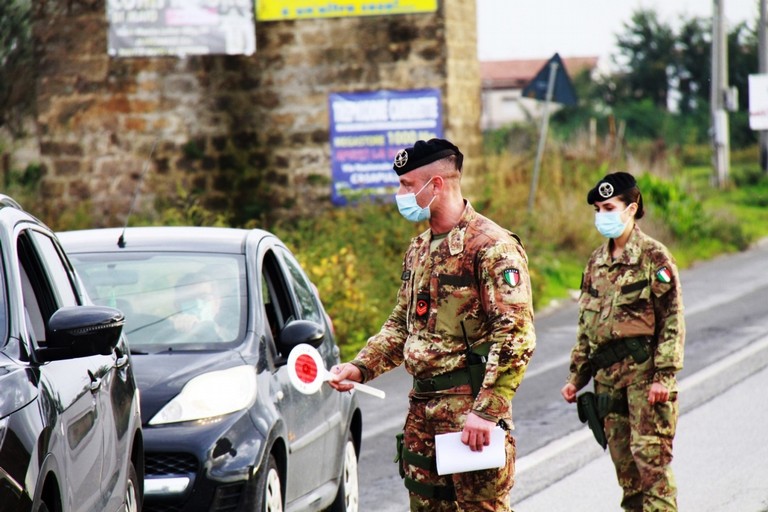 Militari dell'Esercito impegnati in 