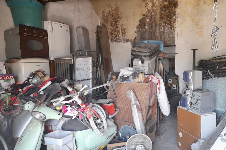 Discarica abusiva scoperta e sequestrata