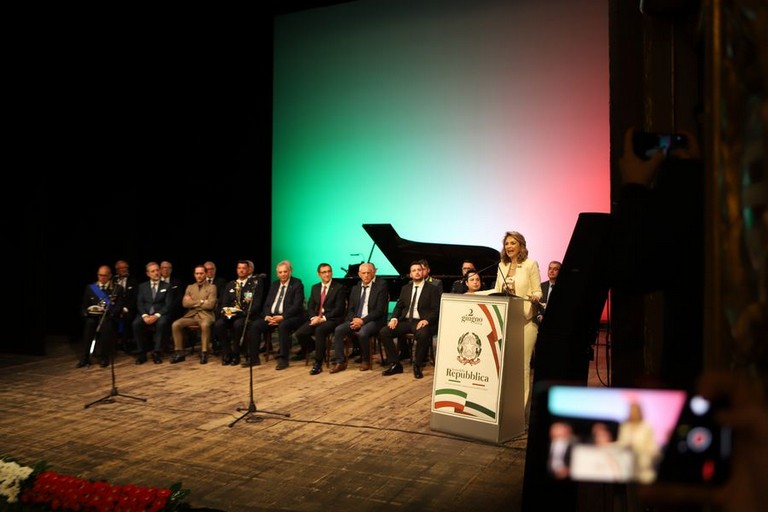 Consegnate le Onorificenze al Merito della Repubblica Italiana