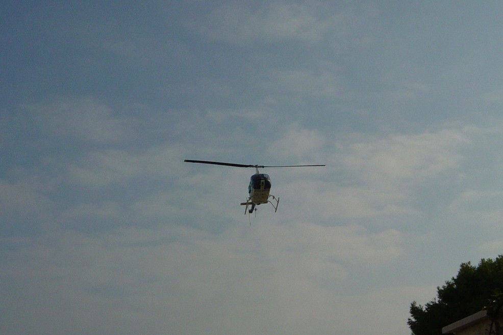 Elicottero Polizia di Stato. <span>Foto Vincenzo Cassano</span>