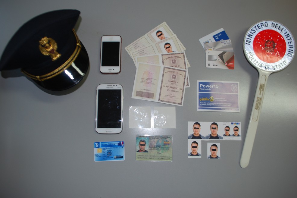 arresto rumeno documenti falsi