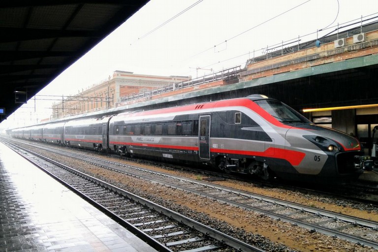 treno Freccia Argento