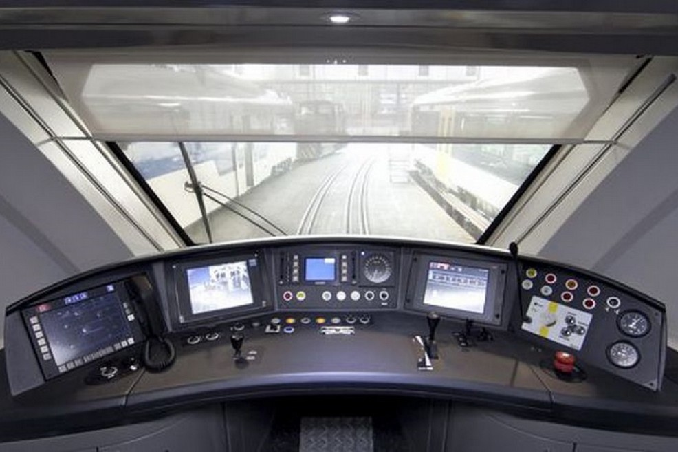 interno del treno della Ferrotranviaria
