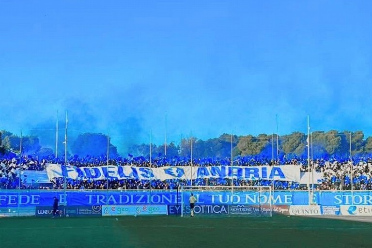 Fidelis Andria