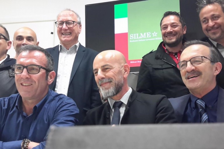 nasce il sindacato militare SILME