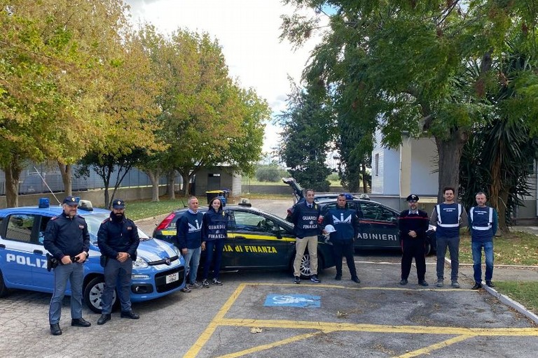 forze dell'ordine