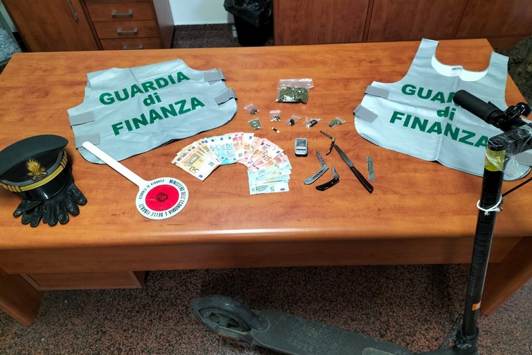 Foto Guardia di Finanza