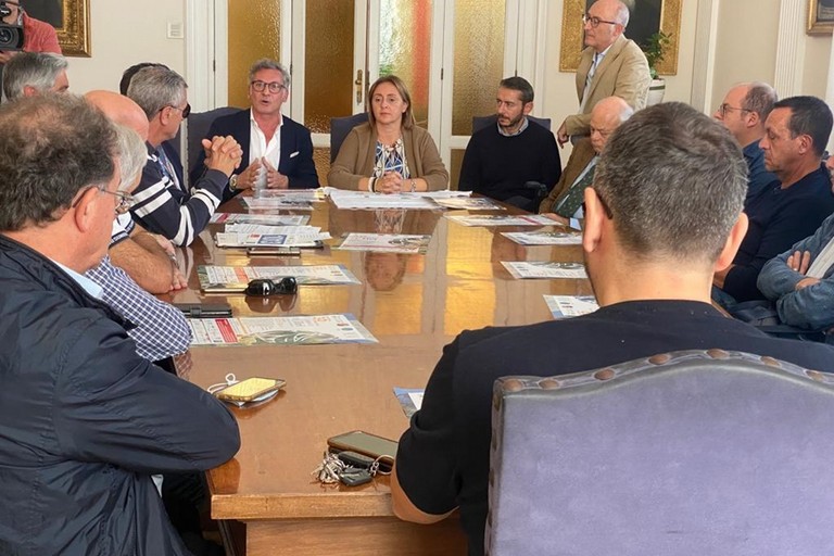 foto conferenza Camminata tra gli Olivi