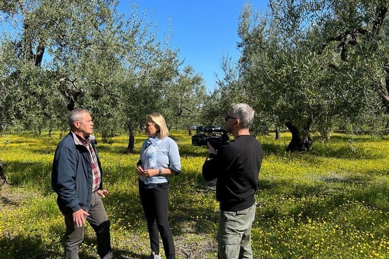 L'ARCA DI NOE' Canale 5 ad Andria per 