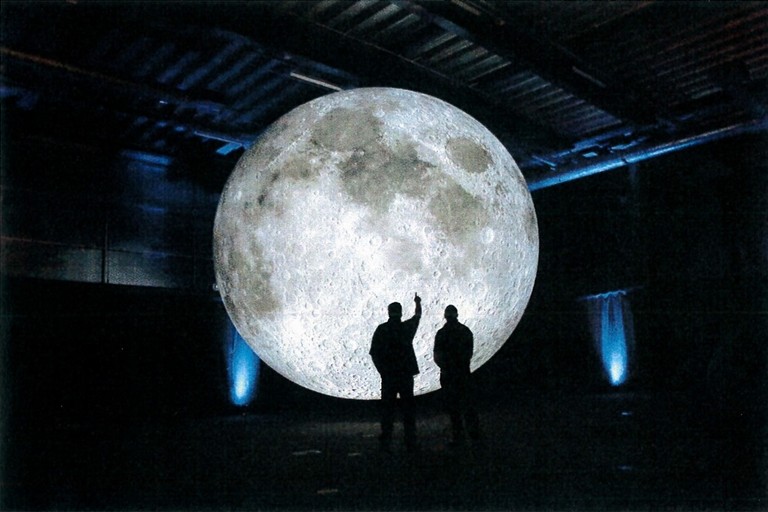 foto Museum of the Moon di Luke Jerram Chiesa di San Domenico dal al settembre ore