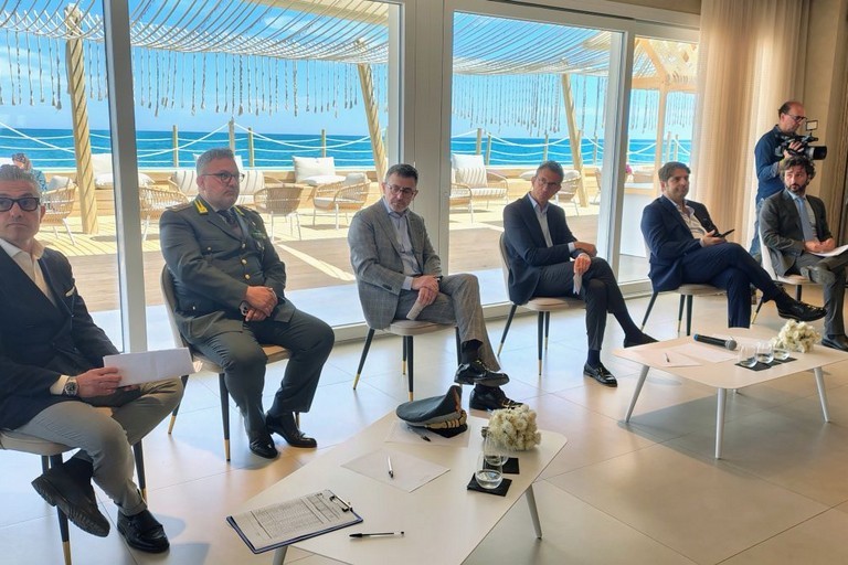 Conferenza Gallo