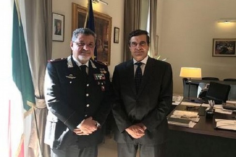 Il generale Manzo con il Prefetto Sensi