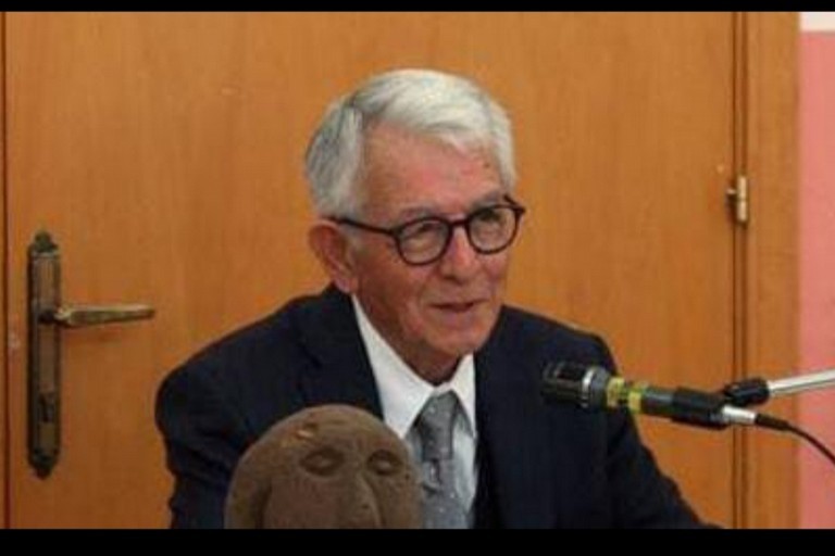 professor Renato Guarriello