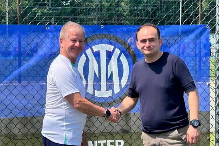 Il presidente Marian Gecaleanu a dx con Fabio Pesatori
