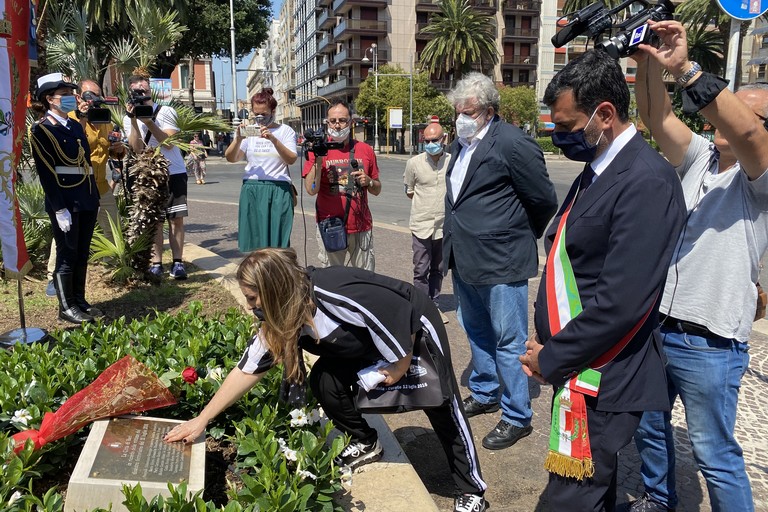 Commemorazione a Bari delle vittime della strage dei treni Andria - Corato