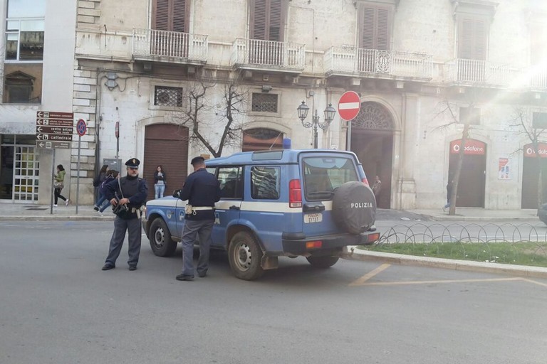 Controlli della Polizia di Stato
