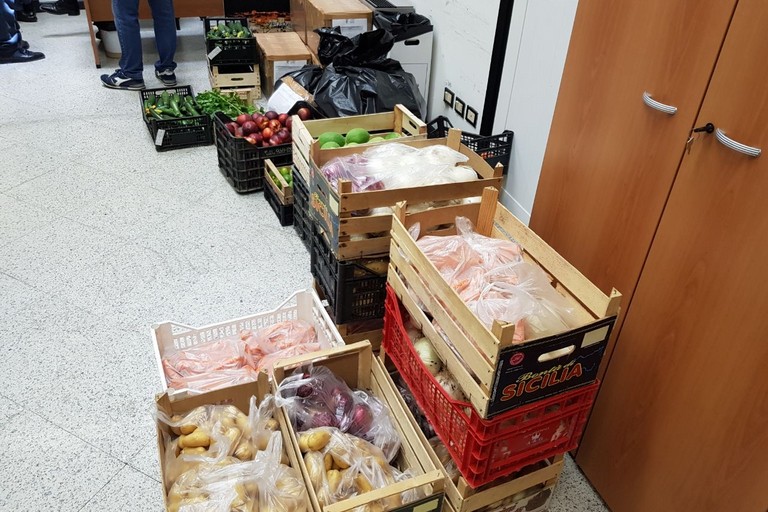 frutta e verdura sequestrata