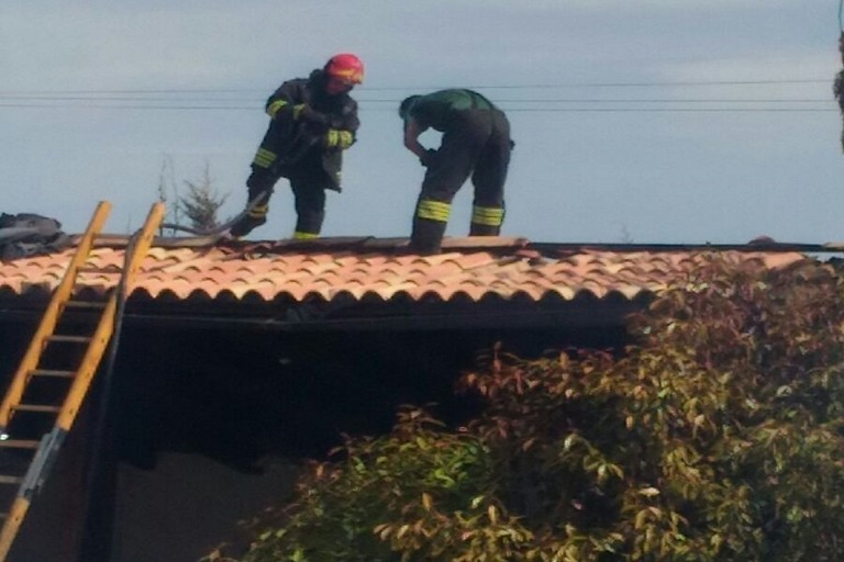 incendio in villa in località montevitolo