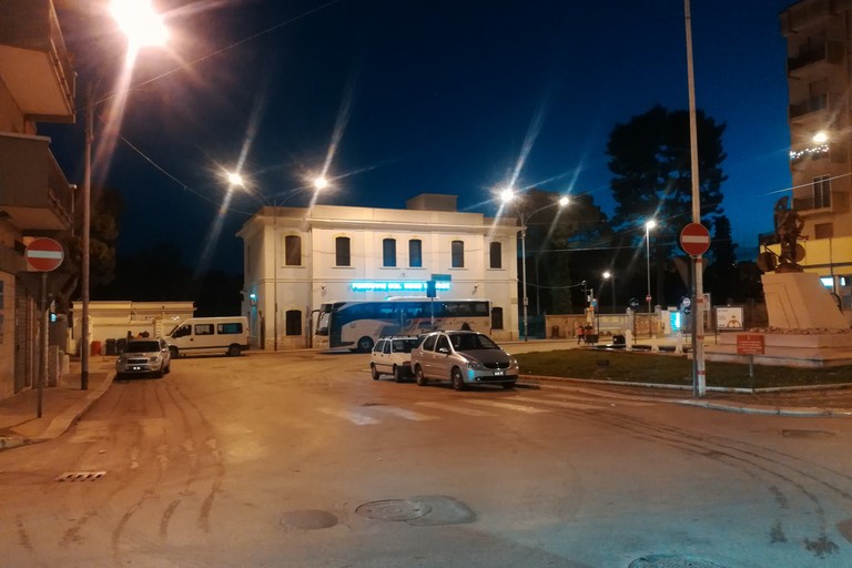 stazione ferroviaria