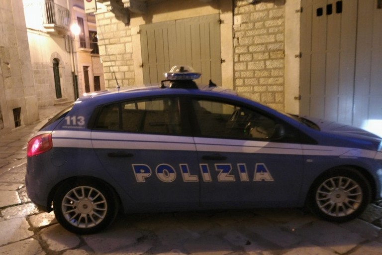 Volanti della Polizia di Stato