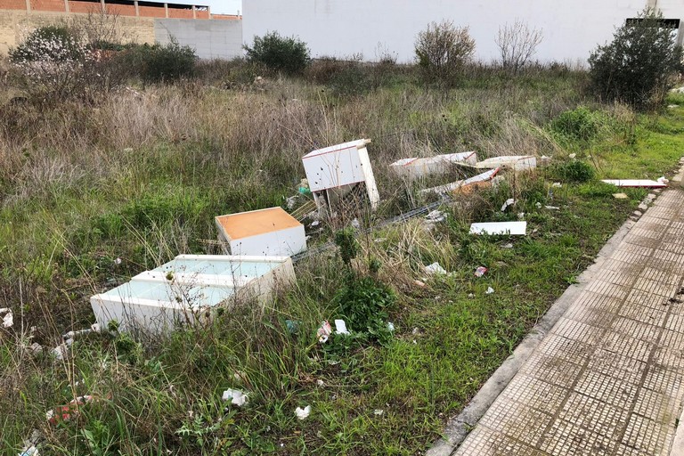 Rifiuti abbandonati