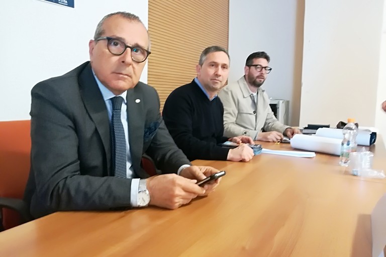 Giuseppe Vatinno (sx), Walter Barbarossa e Fabio Attimonelli