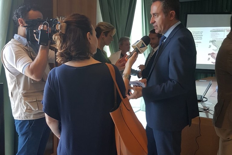 Presentato a Bari il Consorzio di Tutela della Burrata di Andria IGP