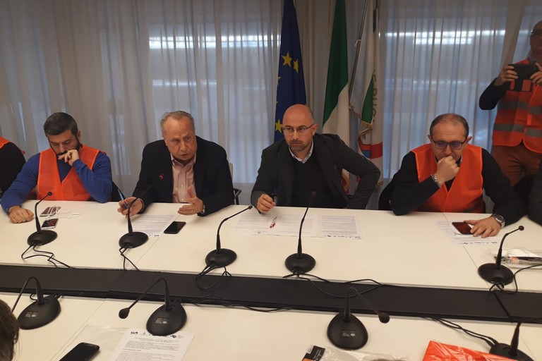 Cia e Confagricoltura protestano in Consiglio regionale