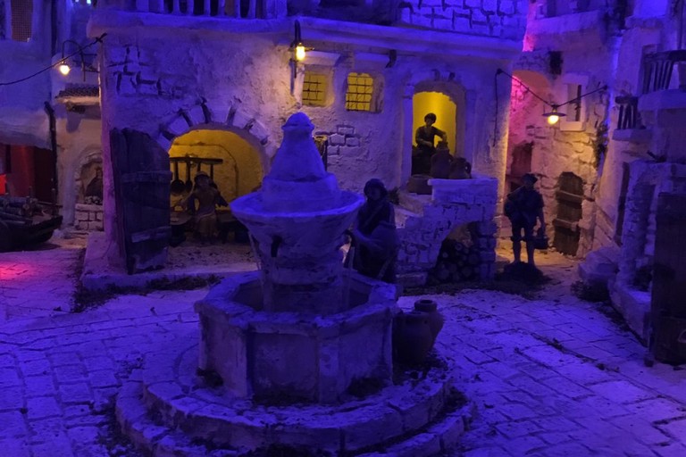 Presepe artistico raffigurante Andria