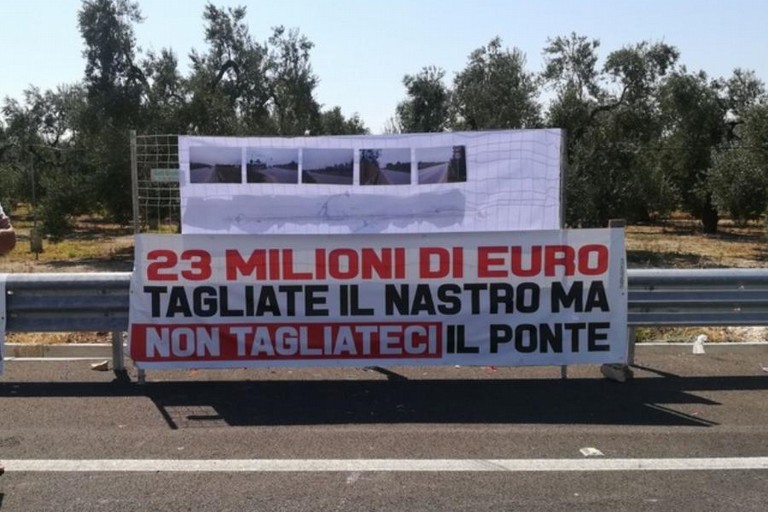 Ponte sulla Andria Trani