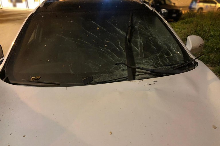 Esplode bomba carta sull'auto di Fabio Moscelli